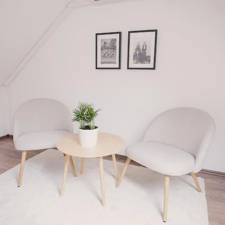 Beke Vendeghaz Hollókő