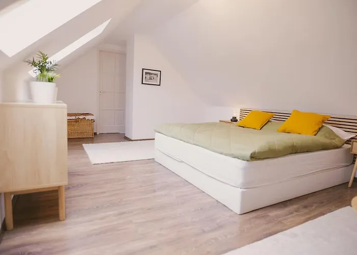 Béke Apartman Hollókő