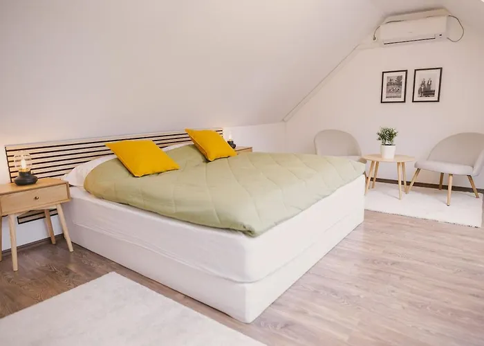 Béke Apartman *